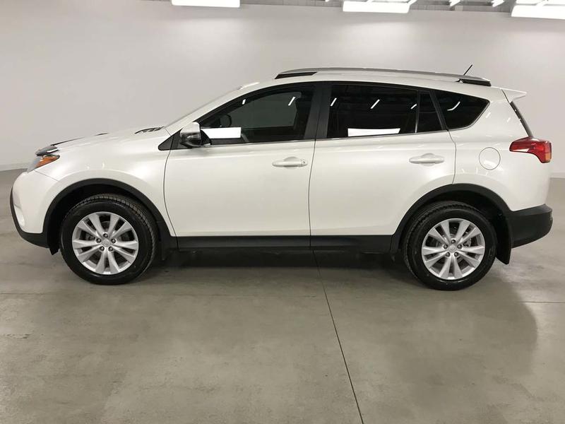 Toyota RAV4 • 2015 • 483,928 km 2