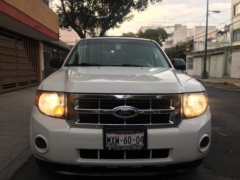 Ford Escape • 2010 • 140 km 11