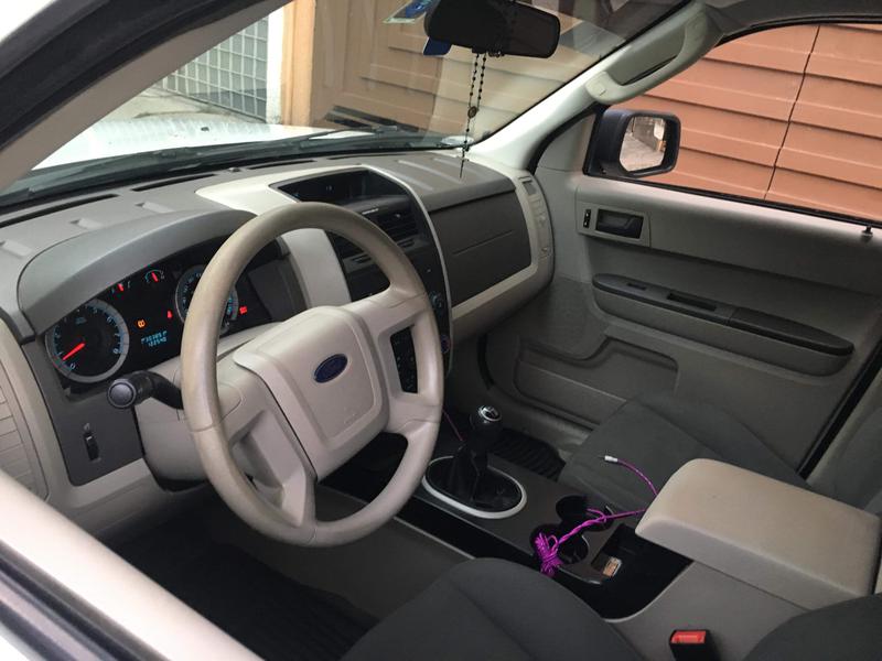 Ford Escape • 2010 • 140 km 9