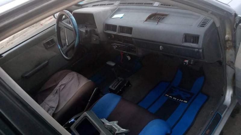 Nissan Sentra • 1985 • 150,000 km 2