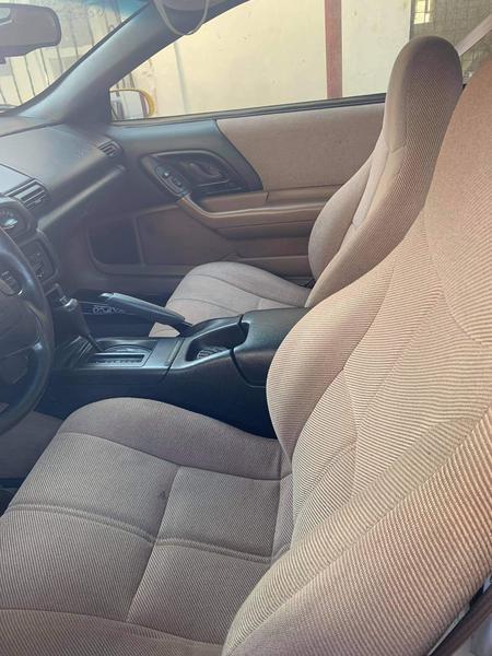 Chevrolet Camaro • 1995 • 40,000 km 9