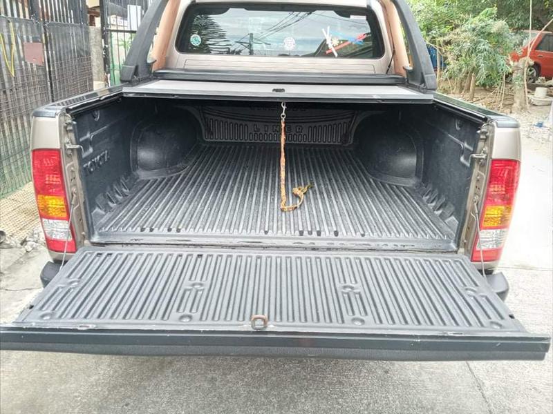 Toyota Hilux • 2006 • 190,000 km 8