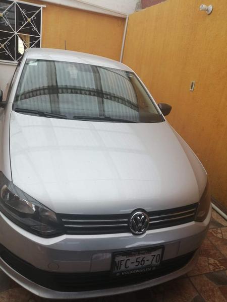 Volkswagen Vento • 2015 • 66,000 km 3