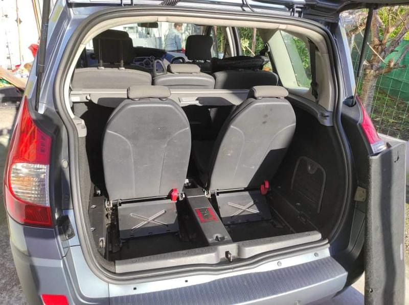 Renault Grand Scenic • 2009 • 300,000 km 9