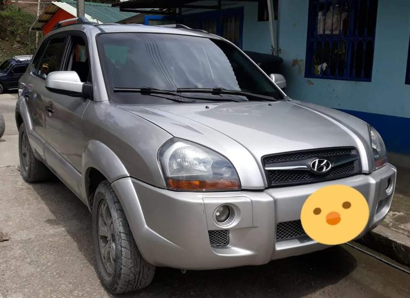 Hyundai Tucson • 2010 • 167,000 km 3
