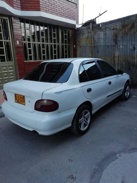 Hyundai Accent • 2002 • 180,000 km 8