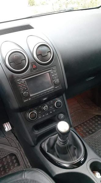 Nissan  • 2013 • 168,000 km 16