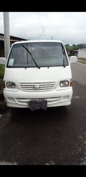 Toyota Hiace • 2003 • 3,600 km 1