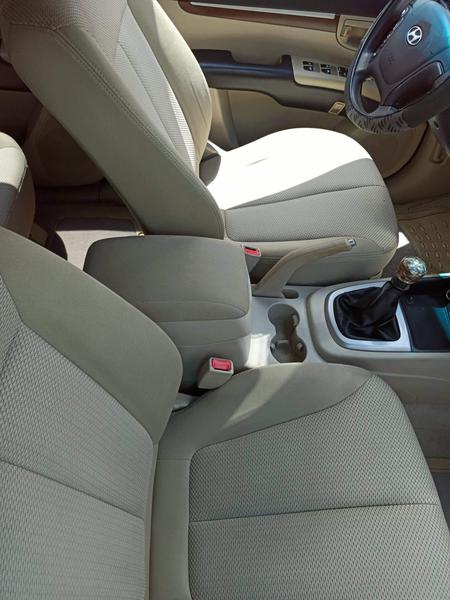 Hyundai Santa Fe • 2009 • 175 km 2