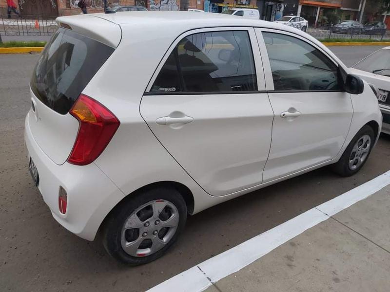 Kia Picanto • 2014 • 80,000 km 3