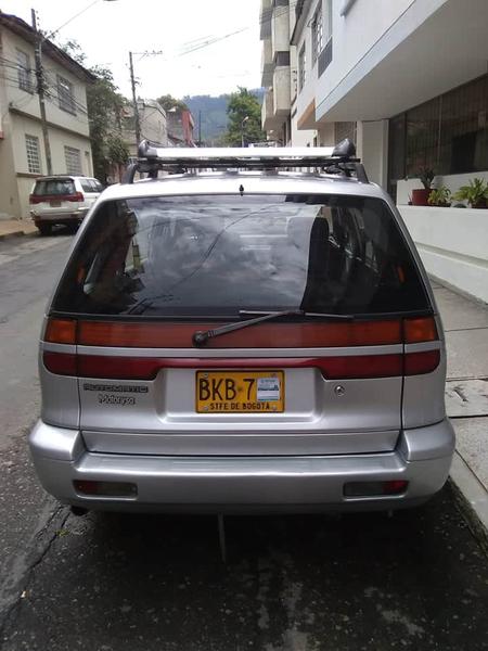 Hyundai  • 2000 • 12,000 km 15