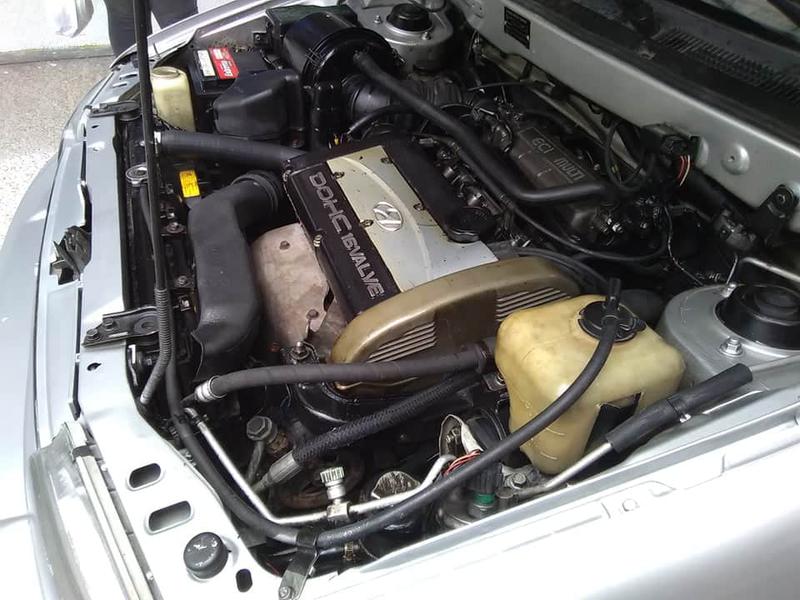 Hyundai  • 2000 • 12,000 km 14