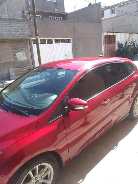 Ford Focus • 2016 • 49,000 km 3