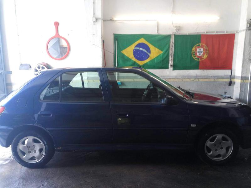 Peugeot 306 • 2001 • 155,000 km 1