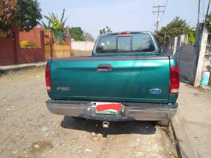 Ford  • 1997 • 170,000 km 4