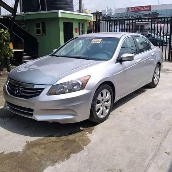 Honda Accord • 2014 • 1,200 km 2