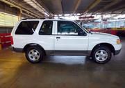 Ford Explorer • 2004 • 217,000 km 3