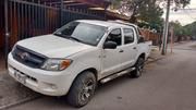Toyota Hilux • 2009 • 290,000 km 3