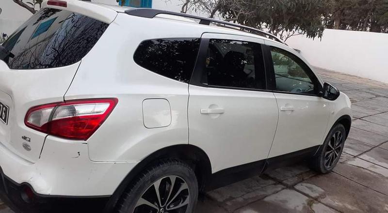 Nissan  • 2013 • 168,000 km 4