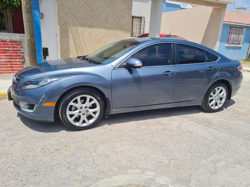 Mazda 6 • 2013 • 140,000 km 3