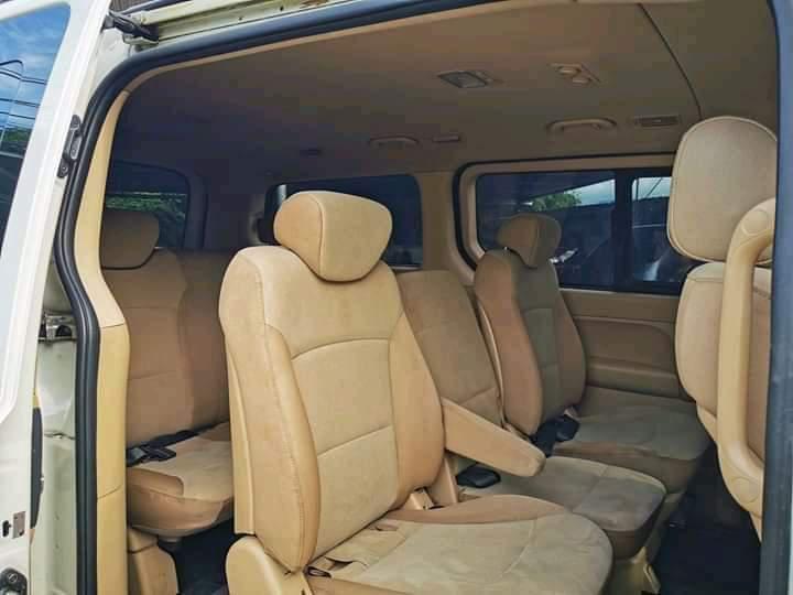 Hyundai  • 2011 • 0 km 3