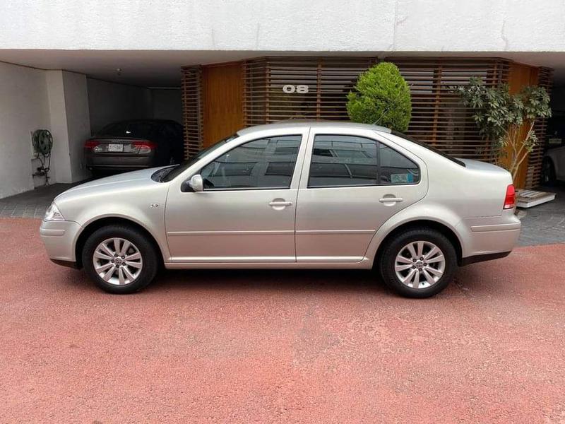 Volkswagen Jetta • 2012 • 59,000 km 4