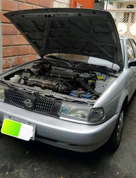 Nissan Sentra • 2008 • 196,000 km 2