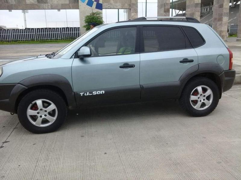 Hyundai Tucson • 2007 • 200,000 km 2