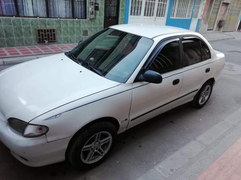 Hyundai Accent • 2002 • 180,000 km 9