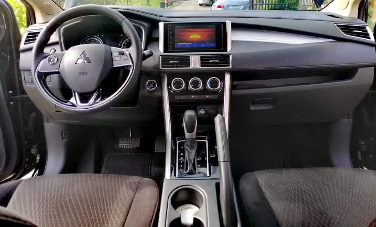 Mitsubishi XPander • 2019 • 8,000 km 2