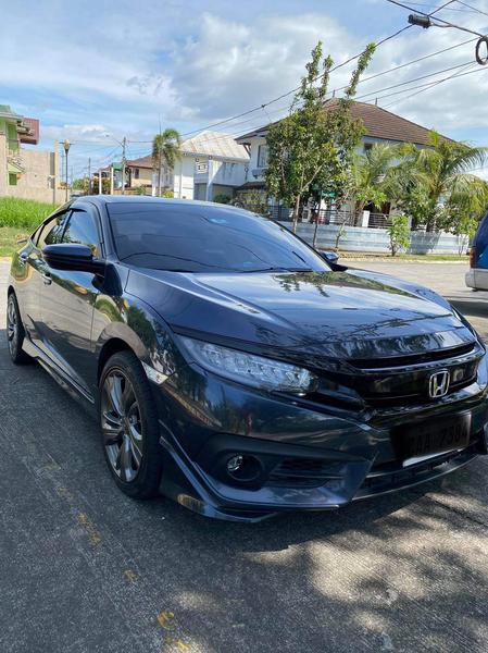 Honda Civic • 2017 • 30,000 km 9