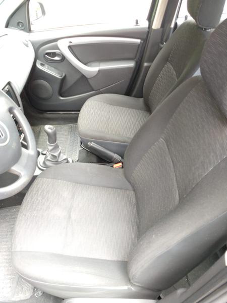 Renault Logan • 2014 • 46,200 km 7