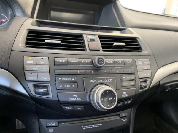 Honda Accord • 2008 • 299,247 km 5