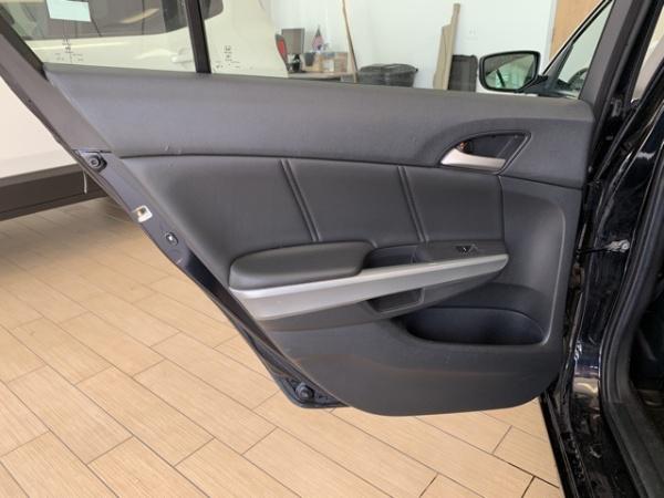 Honda Accord • 2008 • 299,247 km 23