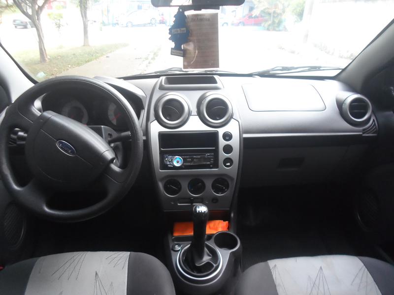 Ford Fiesta • 2008 • 61,700 km 8