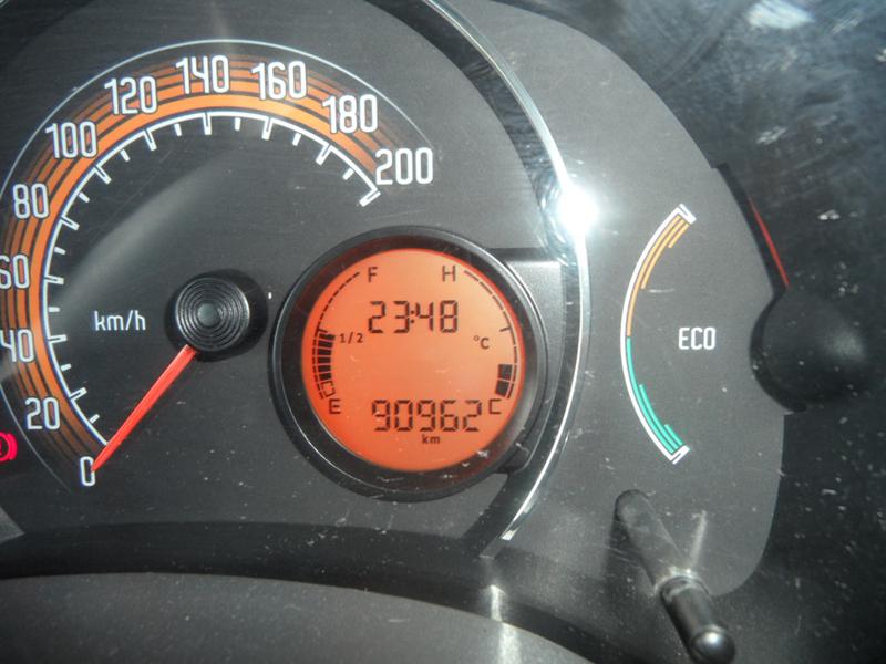 Fiat Uno • 2011 • 90,700 km 9