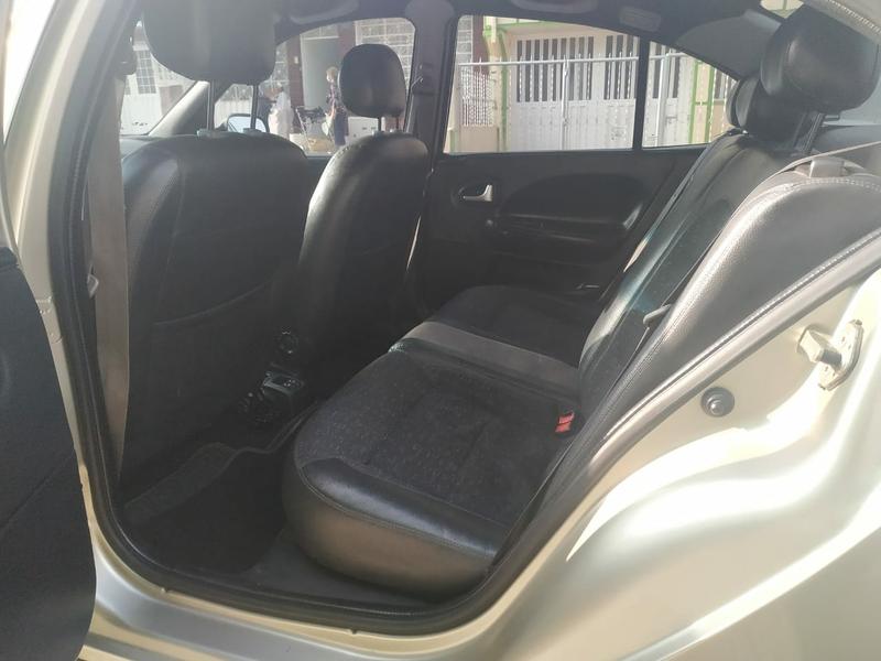 Renault Mégane • 2008 • 99,000 km 7