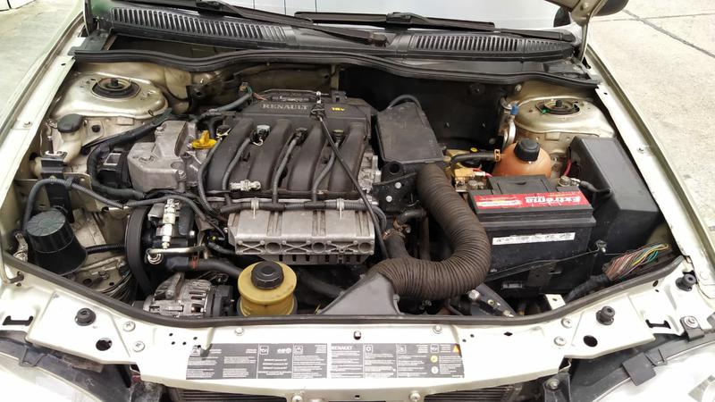 Renault Mégane • 2008 • 99,000 km 5