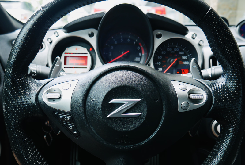 Nissan 370z • 2009 • 7,000 km 7