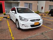 Hyundai Accent • 2015 • 84,000 km 3