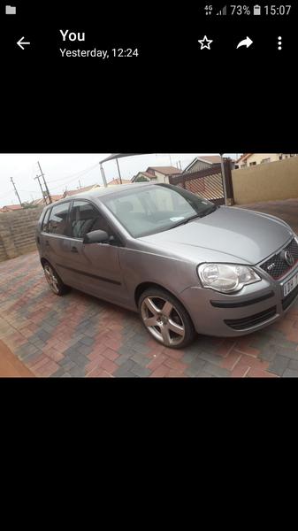 Volkswagen Polo • 2006 • 262,381 km 1