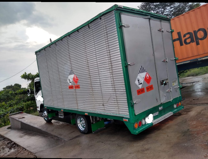 Chevrolet 1500 • 2013 • 407,680 km 3