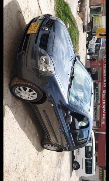 Renault Clio • 2009 • 1,600 km 3