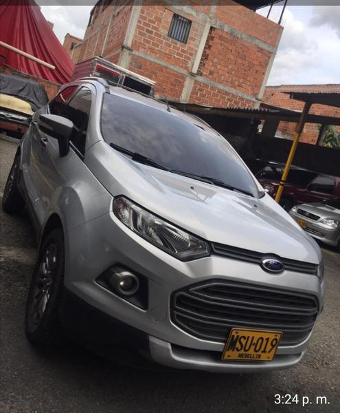 Ford EcoSport • 2013 • 104,000 km 7