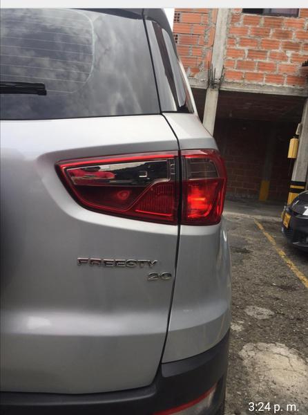 Ford EcoSport • 2013 • 104,000 km 10