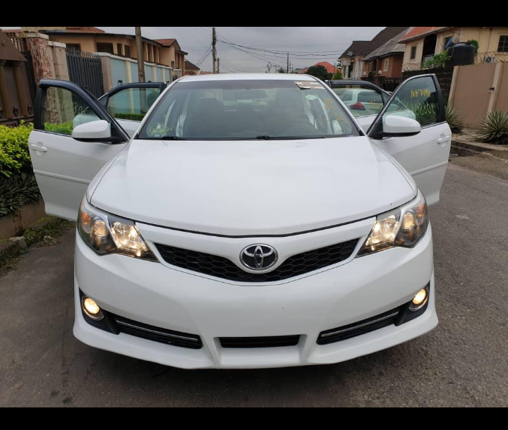 Toyota Camry • 2012 • 97,178 km 5