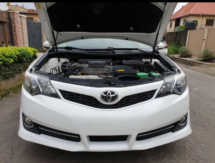 Toyota Camry • 2012 • 97,178 km 2