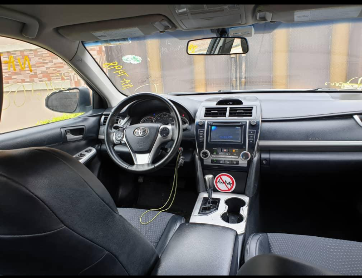 Toyota Camry • 2012 • 97,178 km 7