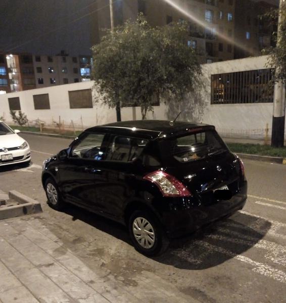 Suzuki Swift • 2017 • 32,000 km 4