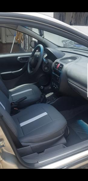 Chevrolet Corsa • 2003 • 210,000 km 10